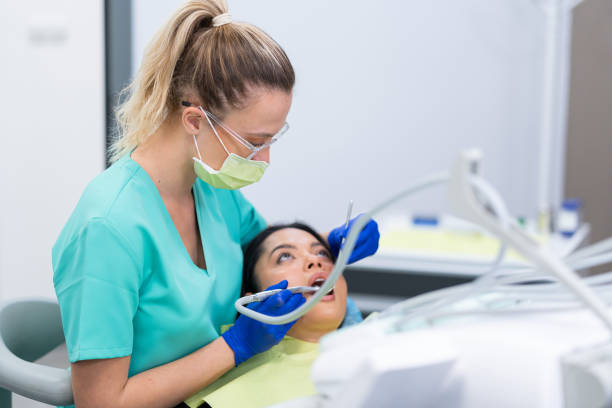 Best Emergency Dental Care for Broken or Chipped Teeth in Albion, IL